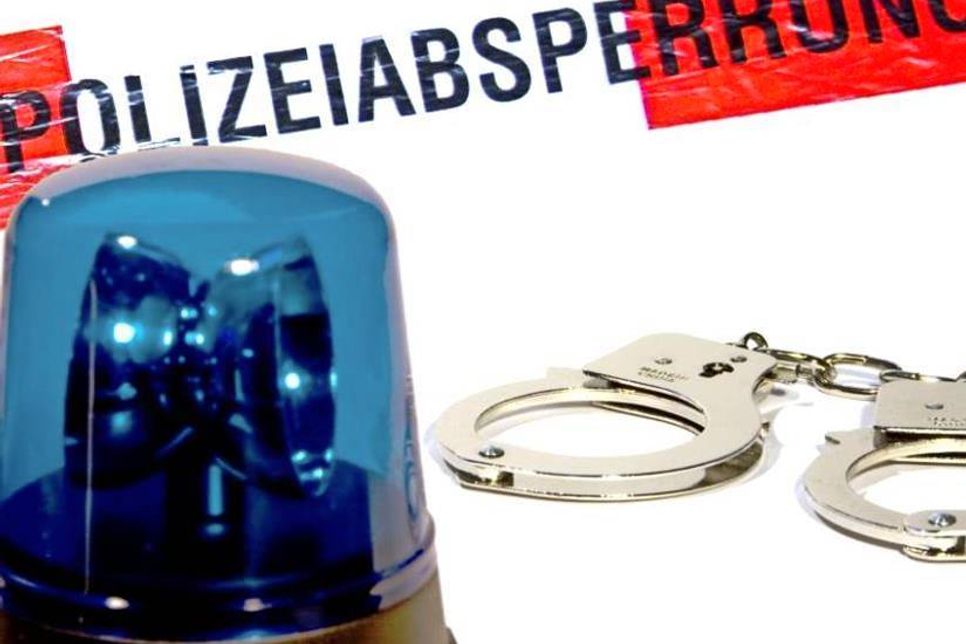 Polizeibericht (Foto: Thorben Wengert/pixelio.de)