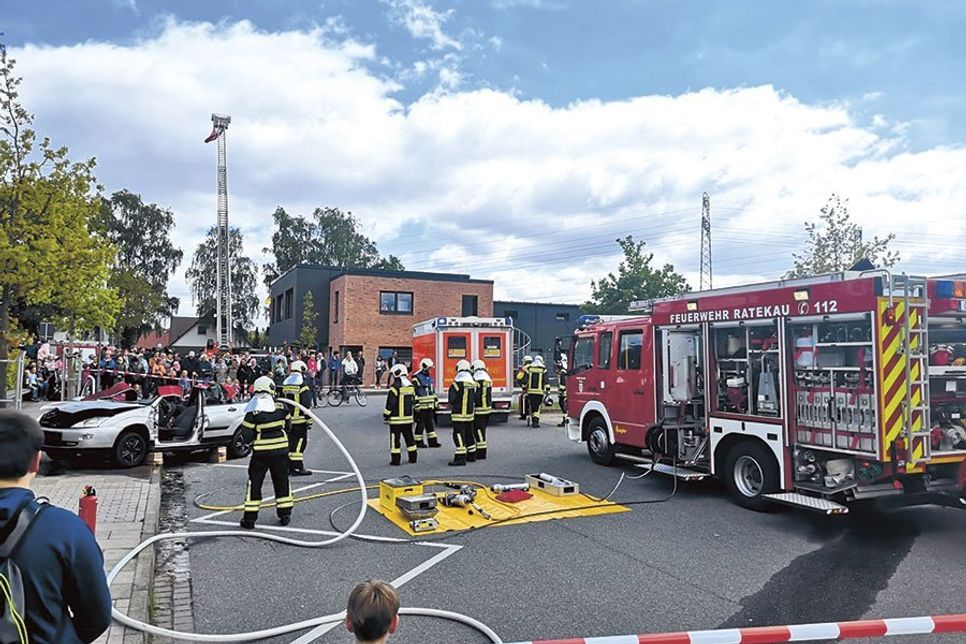 Eine Einsatzübung, bei der ein Verkehrsunfall simuliert wurde, zählte zu den Höhepunkten des abwechslungsreichen Aktionstages.
