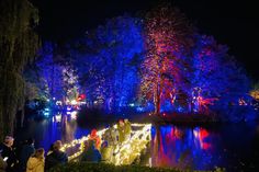 Alle Stationen sind nummeriert und gut beleuchtet.
