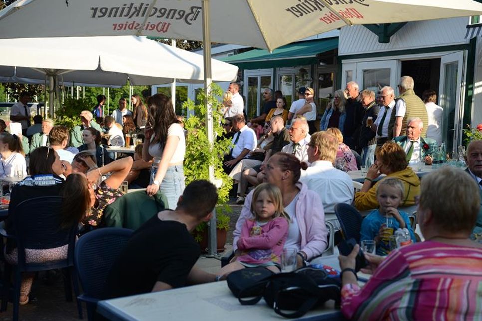 Ab 14 Uhr ist die Veranstaltung öffentlich und die Mitglieder der Schützengilde freuen sich über viele interessierte Festgäste.