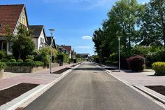 Neustadt ist eine der Kommunen in Schleswig-Holstein, in denen die Anlieger anteilig die Kosten für die Straßensanierung tragen müssen.
