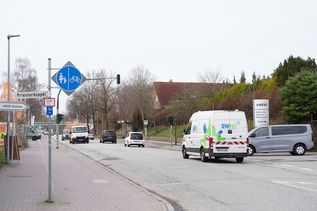 Die Eutiner Straße wird täglich von Tausenden Autos befahren.