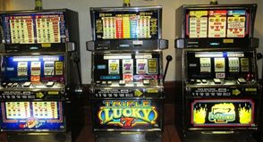 Die mechanischen Automaten sind im Hinblick auf das Spielprinzip bis heute Vorbild für die Spieleentwickler von Online-Slots.