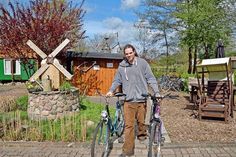 Martin Braun, Leiter der Fahrradwerkstatt, hofft für sein Projekt auf Spenden ausgedienter Räder, die dann mit technisch-fachlichem Knowhow unter seiner Regie wieder alltagstauglich gemacht werden können.