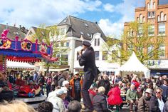 Der „Fischmarkt“ und die „Travemünder Haitage“ werden erstmals zusammen gefeiert und laden Einheimische und Gäste zum Verweilen auf den Fährvorplatz ein. (Foto: Gordon Augustin / www.gadesigns.de)