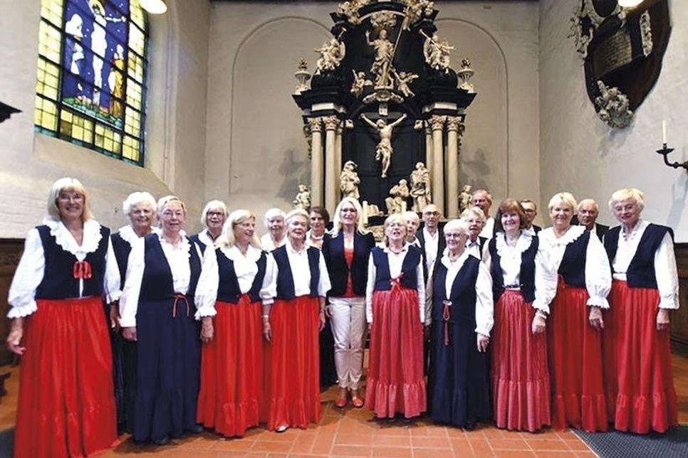 Der Travemünder Chor „De TraveMünder“ freut sich auf die Weihnachtskonzerte in Travemünde und Lübeck-Schlutup. (Foto: VA)
