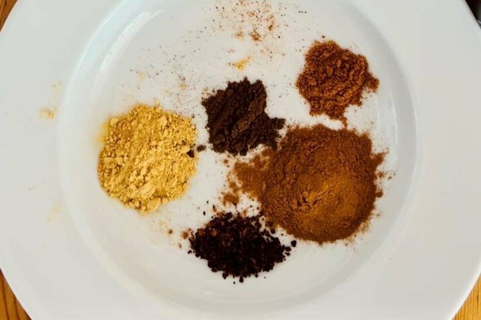 1. Schritt: Pumpkin Spice zubereiten.