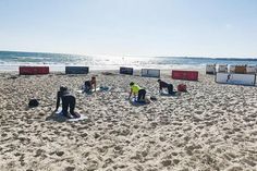 Seit Anfang Juni wird am &amp;quot;Sportstrand&amp;quot; in Timmendorfer Strand wieder ein abwechslungsreiches, kostenloses Programm angeboten.