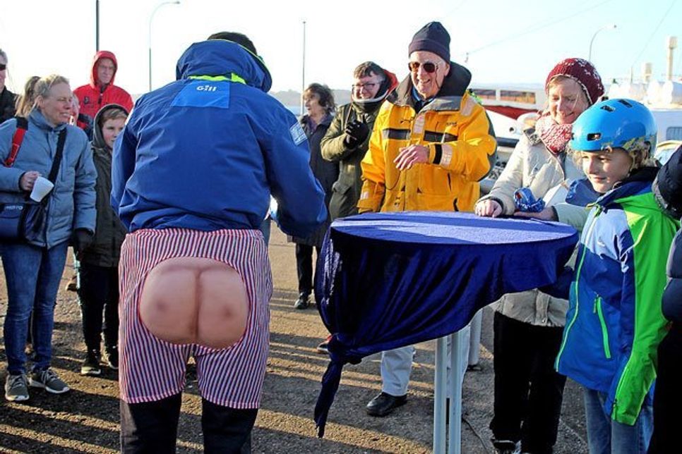 Die Hose sitzt bei Owe Otzen.
