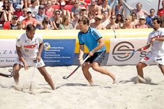 Bereits zum zehnten Mal finden die Deutschen Meisterschaften im Beach-Hockey an der Maritim Seebrücke in Timmendorfer Strand statt. (Foto: Veranstalter)