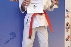 Adriano Labs errang im Kata Einzel in seiner Kategorie den 1. Platz.