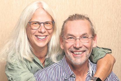 Marina Bülow und Uwe Claes informieren über eine Betreuung durch „Pflege 24 Nord“.