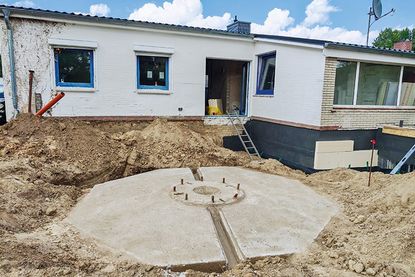 Historischer Fund im Garten: Lübecker stößt in Sereetz auf mutmaßliche Flakstellung