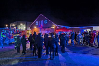 Viele kleine und große Gäste kamen zum Feuerwehrgerätehaus.