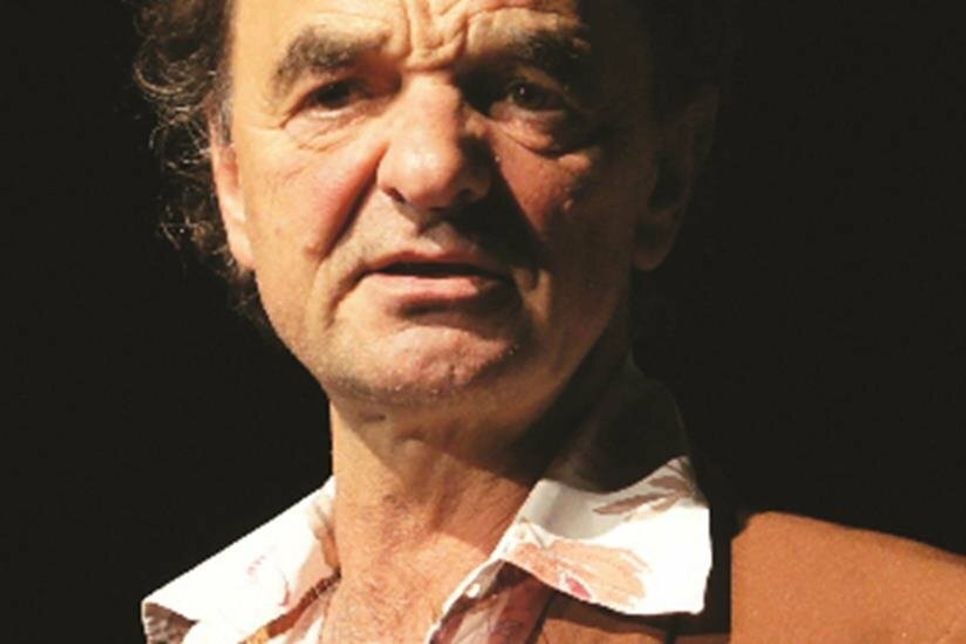 Erzähler Gehard P. Bosche trägt erneut im Kloster Cismar seine Aufführung vor.
(Foto: privat)