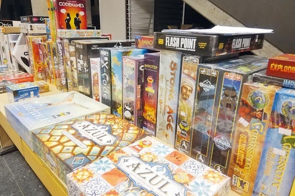 Über 100 Brettspiele können ab morgen im Jugendtreff in Ratekau ausgeliehen werden.