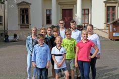 Neustadts Politik-Nachwuchs mit seinem Präsidenten Niko Radomirovic (Mitte hi.).