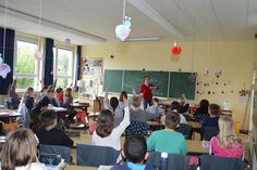 Vier Wochen lang hat Wiebke Mennerich als Lehrkraft mit ihrer 4. Klasse die Aktion „Save the children“ unterstützt und eine schöne Spendensumme zusammengetragen.