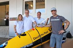 Janine Jühl, Jens Sager und Andreas Babbe (samt F&amp;F Bob-Kufen) mit Alexander Rödiger (v. lks.).