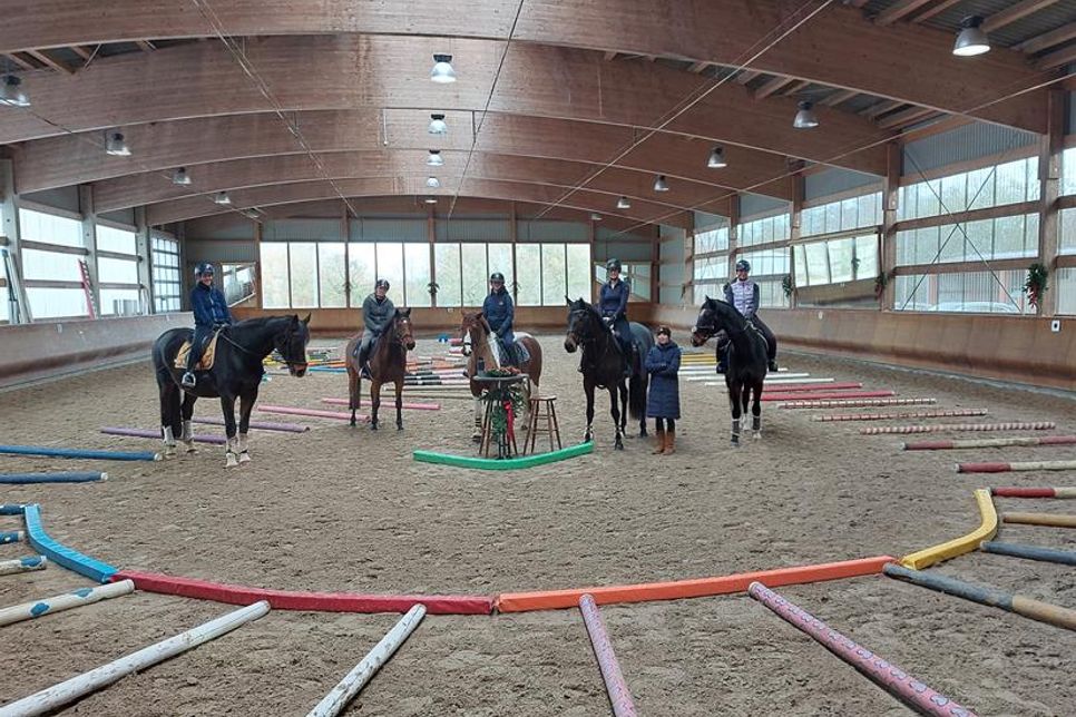 Meike Adam, Alina Möller, Anna Poppe, Nena Hopp, Katharina Adam und Julia Boldt.
