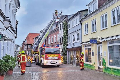 Die aktuelle Drehleiter der Preetzer Feuerwehr hat bereits 20 Jahre auf dem Buckel und kommt häufig zum Einsatz.