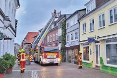Die aktuelle Drehleiter der Preetzer Feuerwehr hat bereits 20 Jahre auf dem Buckel und kommt häufig zum Einsatz.