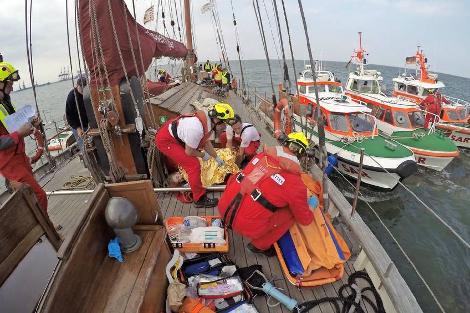 Teil der groß angelegten Übung am 15. und 16. September vor Neustadt wird auch das Abbergen Verletzter von Seeschiffen auf die Rettungseinheiten der Seenotretter sein. (Archiv-Foto: DGzRS - Die Seenotretter)