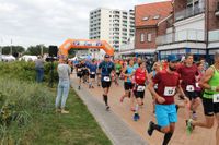Über 300 Läufer machten sich beim Europalauf auf den Weg.