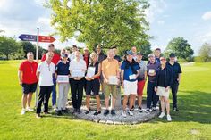 „Golfen und Helfen – Gemeinsam gegen Krebs“ – unter diesem Motto sind am vergangenen Wochenende Golfer in Curau aufs Grün gegangen, um für die gute Sache abzuschlagen.