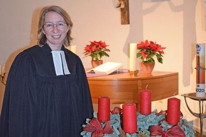 Damit die Weihnachtsbotschaft auch in diesem Jahr zu möglichst vielen Menschen in Preetz kommen kann, hat sich Pastorin Yasmin Glatthor, zusammen mit dem Kirchenvorstand, etwas Besonderes einfallen lassen – ein weihnachtlich geschmückter Lastwagen wird an den Weihnachtstagen in der Schusterstadt unterwegs sein.