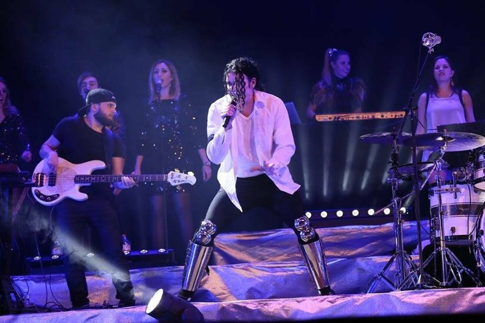Ab 21 Uhr gibt es die Hits des „King of Pop“ von der „Michael Jackson Tribute Live Experience“ mit Sascha Pazdera.