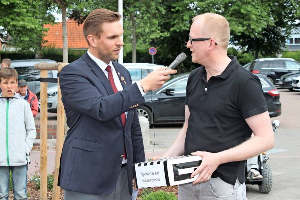 Betreiber Marco Bauereiß (re.) im „Sommerinterview“ mit Alexander Wulf.