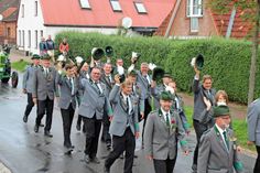 Um 13.30 Uhr startet am kommenden Sonntag der Festumzug durch das Dorf. (Fotos: Michael Klemp)