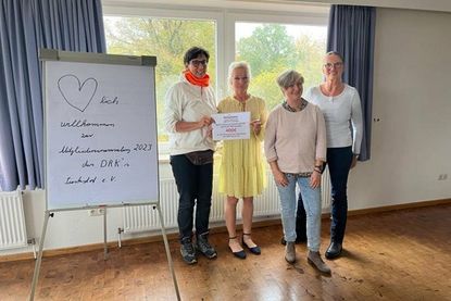 Spendenübergabe beim DRK Sierksdorf.