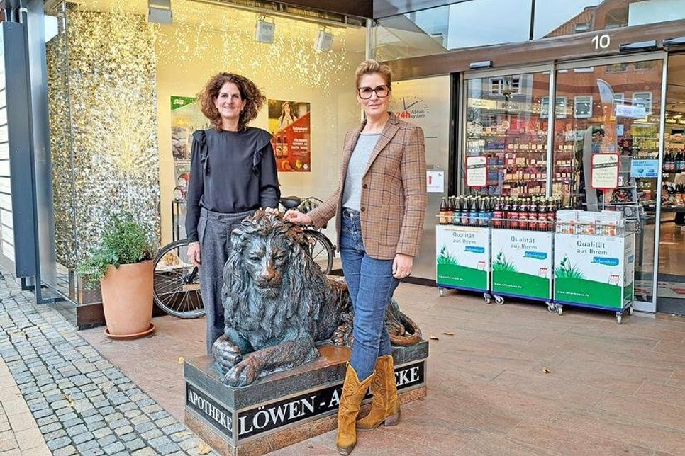 Kristina Böhm (links) und Bettina Krause sind 2003 bzw. 2005 ins Unternehmen eingetreten und leiten es heute gemeinsam.