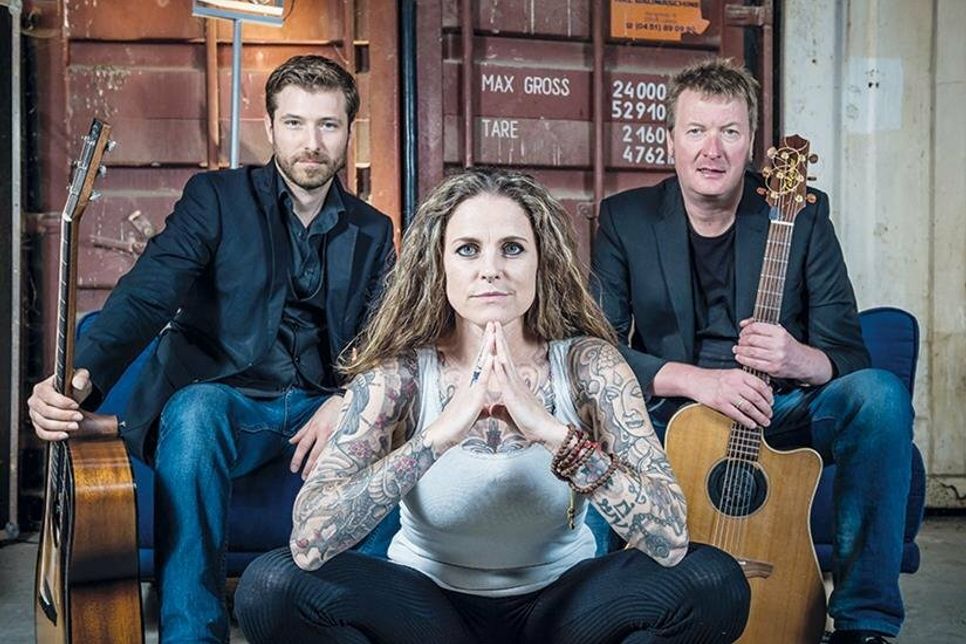 Das Trio „Kowalski, Jung &amp;amp; Jessen“ sorgen am kommenden Dienstagabend für beste Stimmung beim HafenKonzert in Niendorf/Ostsee.