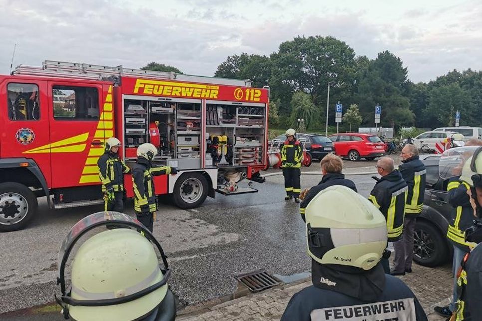Die Vertreter*innen der Parteien bekamen Einblicke in die umfangreiche und abwechslungsreiche Arbeit der Freiwilligen Feuerwehr.