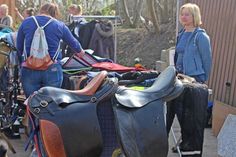 Wer kann noch einen schönen Sattel gebrauchen?