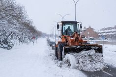 Das winterliche Wetter führt am heutigen Montagvormittag zu rutschigen Straßen im gesamten Kreisgebiet.