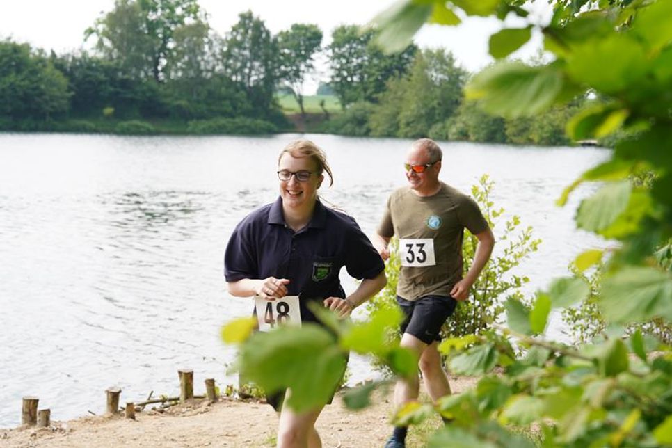Die zwei Runden um den Teich wurden mit bester Laune gedreht.