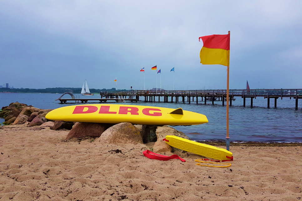 Das Sommerfest findet zugunsten der Neustädter DLRG Jugend statt.