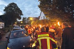 Laternenumzug der Freiwilligen Feuerwehr Gleschendorf: Ein leuchtendes Highlight für die ganze Familie