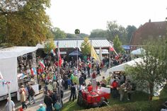 Erntefest der Grömitzer Vereine und Verbände rund um die Kirche und im Kurpark - mit Erntedankfest-Gottesdienst um 11 Uhr.