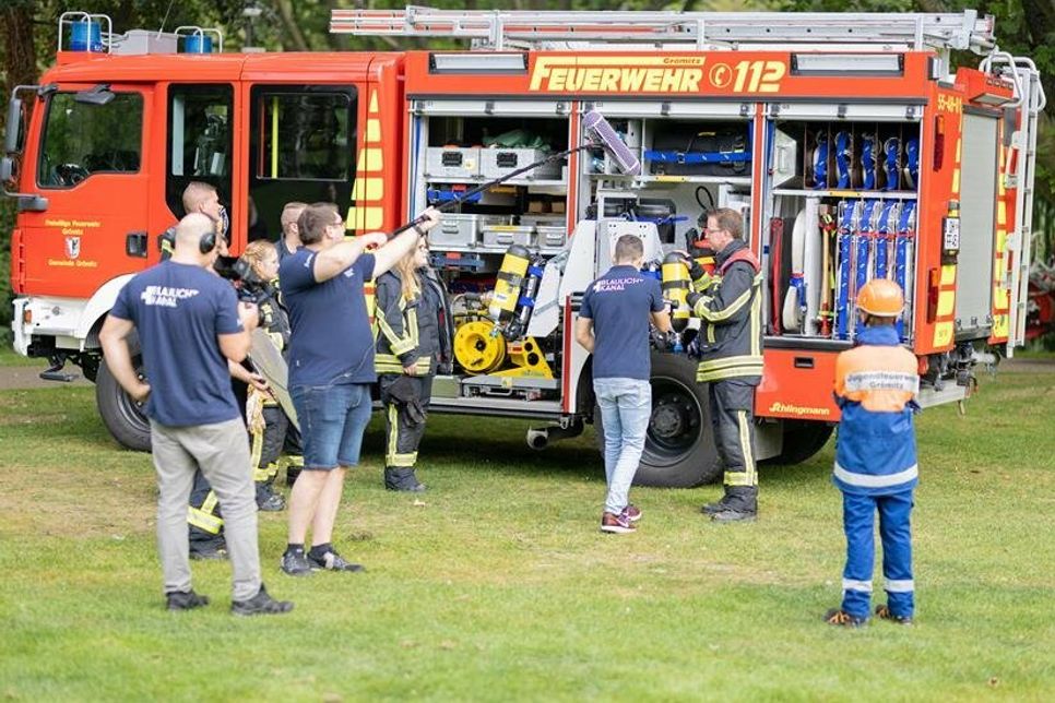 Die Dreharbeiten mit dem Blaulichtkanal und Firma Dräger fanden im September statt.