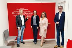 Eröffnung des Bürgerservicebüros in Travemünde (v.l.n.r.): Senator Ludger Hinsen, Bereichsleitung Melanie Wöhlk, Abteilungsleiterin Katrin Soomann und Bürgermeister Jan Lindenau.