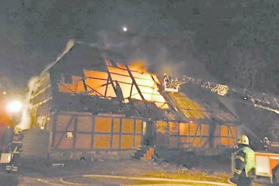 Februar: Großbrand in Sibstin - 200 Schweine mussten sterben
