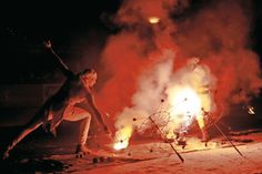 „Feuer &amp; Flamme“ im Scharbeutzer Kurpark: „Lux &amp; Ayana“ zeigen vom 27. bis 30. Dezember täglich um 19 Uhr eine spektakuläre Feuershow. (Foto: TALB)