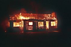 Warum das Feuer ausgebrochen ist, ist noch nicht klar. (Foto: Pixabay)