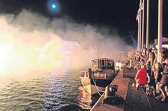 Tausende Schaulustige werden am Samstag zu dem Hafenfeuer erwartet.