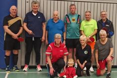 Tischtennis-Hobbygruppe des ESV Neustadt.